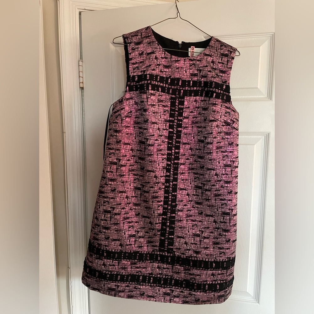 Mikael Aghal Sleeveless Metallic Sheath Dress size 6